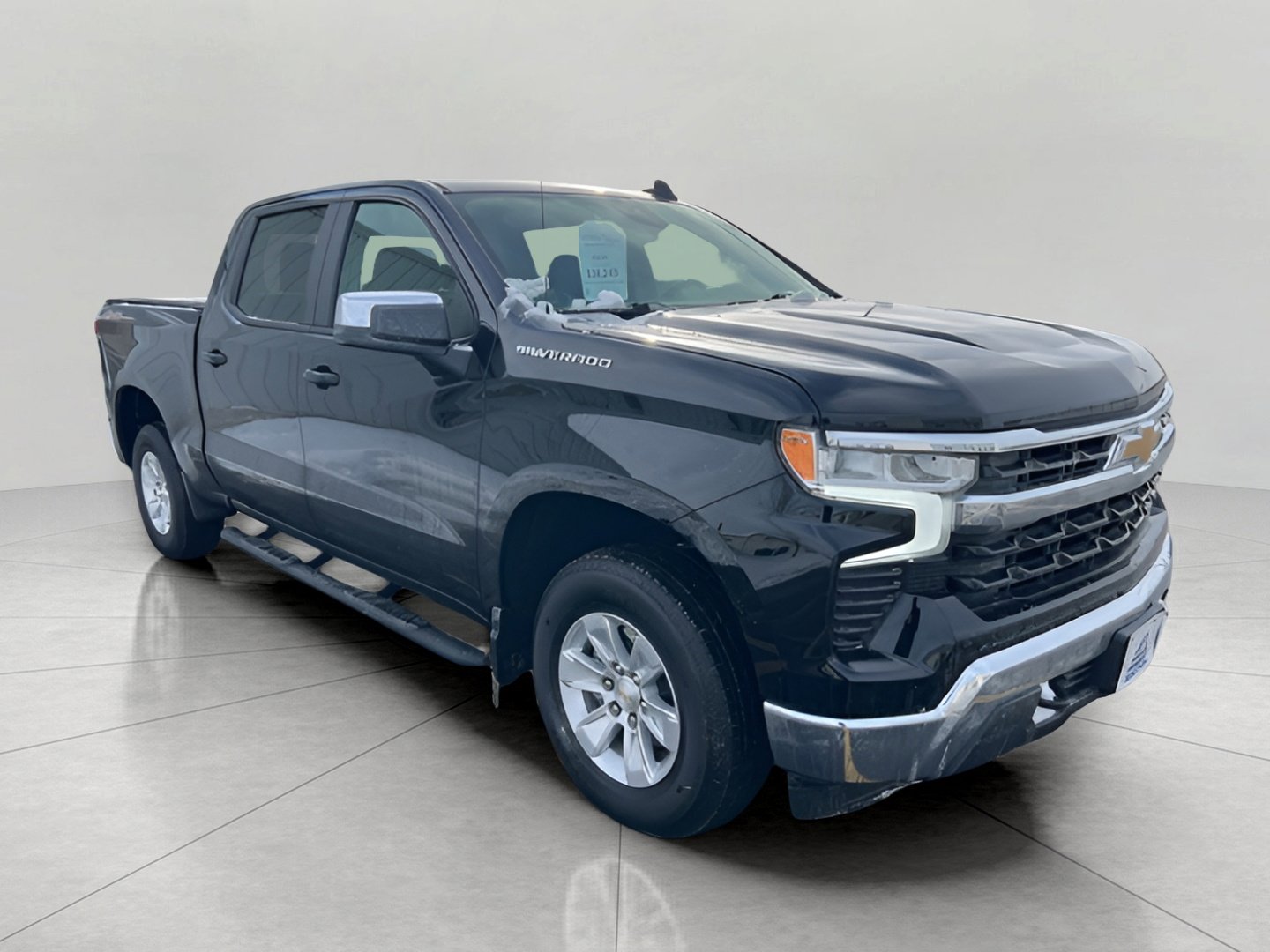 Used 2022 Chevrolet Silverado 1500 LT image 1