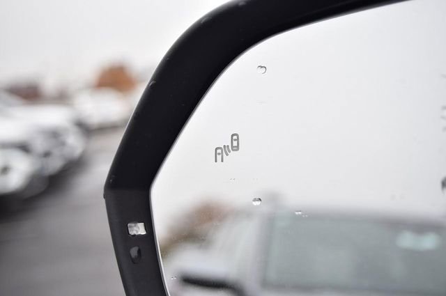 New 2026 Volkswagen Atlas Cross Sport SE image 10