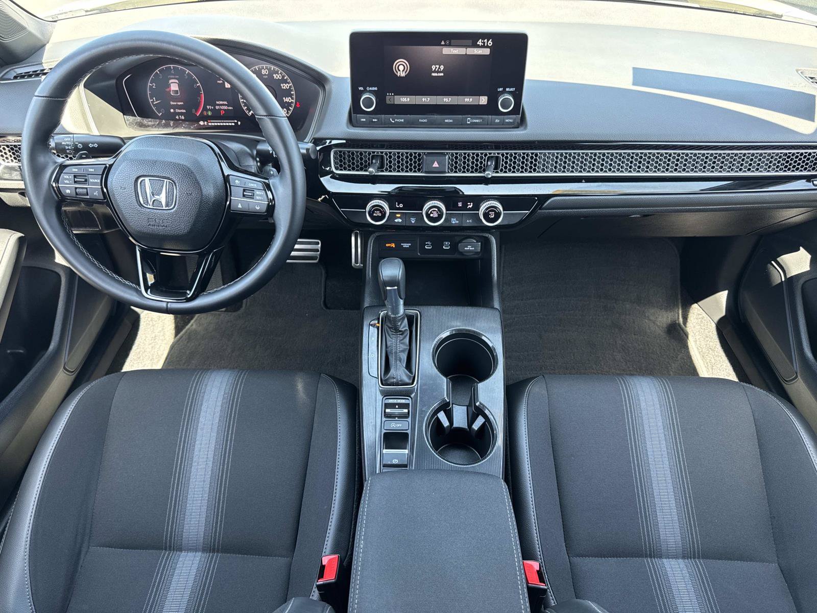 Certified 2025 Honda Civic Sport image 9