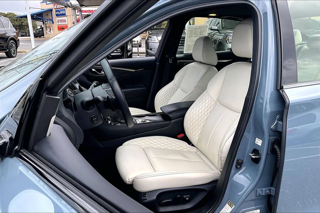 Certified 2023 INFINITI Q50 Red Sport 400 AWD/4WD image 35