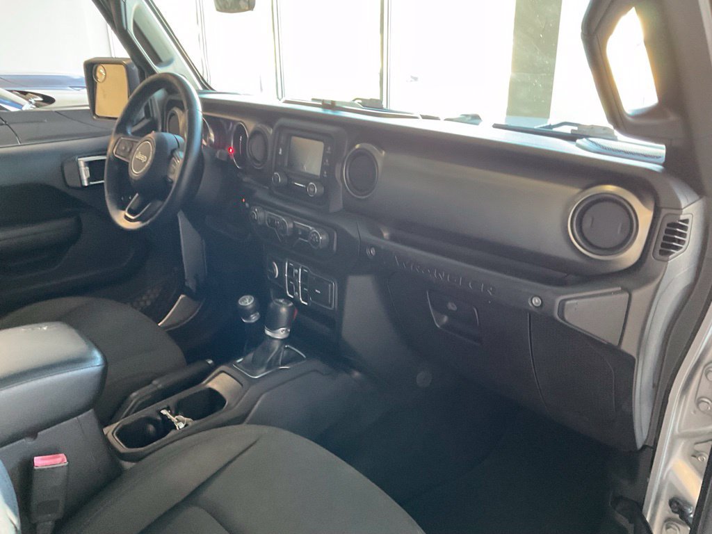 Used 2019 Jeep Wrangler Unlimited Sport S AWD/4WD image 18