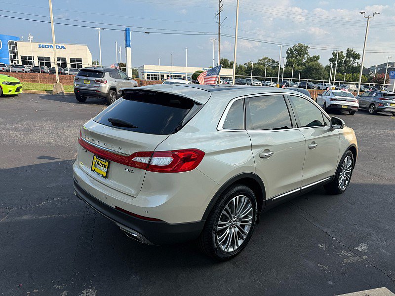 Used 2018 Lincoln MKX Reserve w/ Lincoln MKX Climate Package AWD/4WD image 5