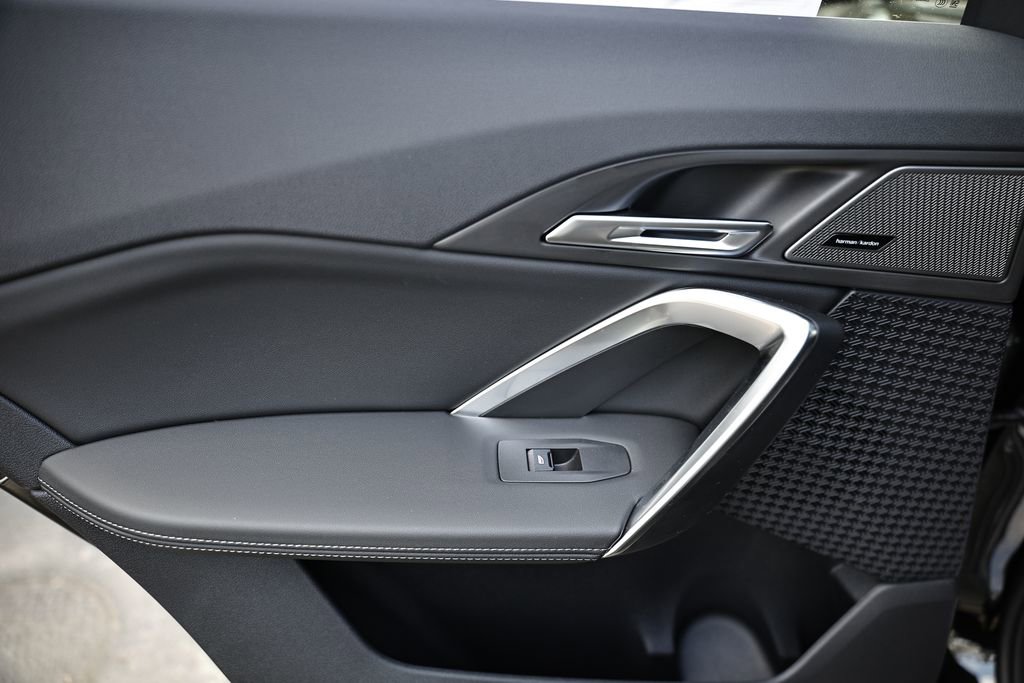 New 2026 BMW X1 xDrive28i w/ Technology Package image 22