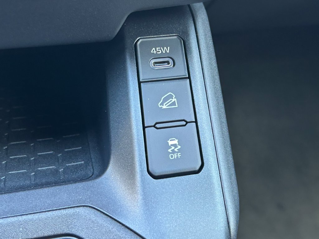 New 2026 Toyota RAV4 XSE AWD/4WD image 30