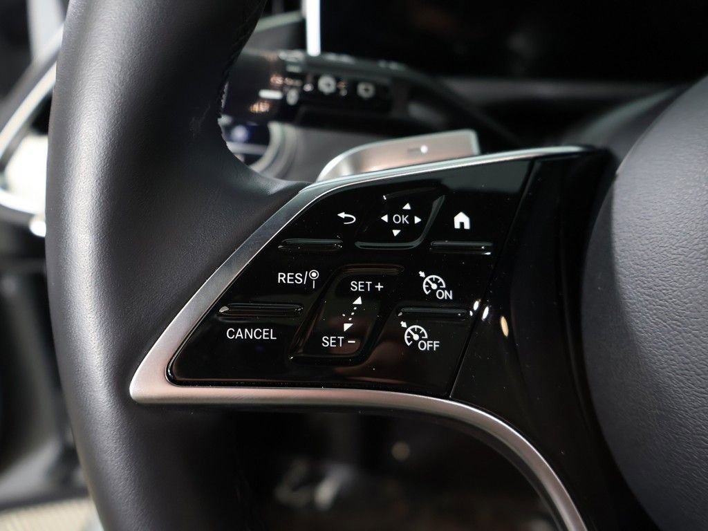 Used 2025 Mercedes-Benz E 450 4MATIC All-Terrain Wagon image 46