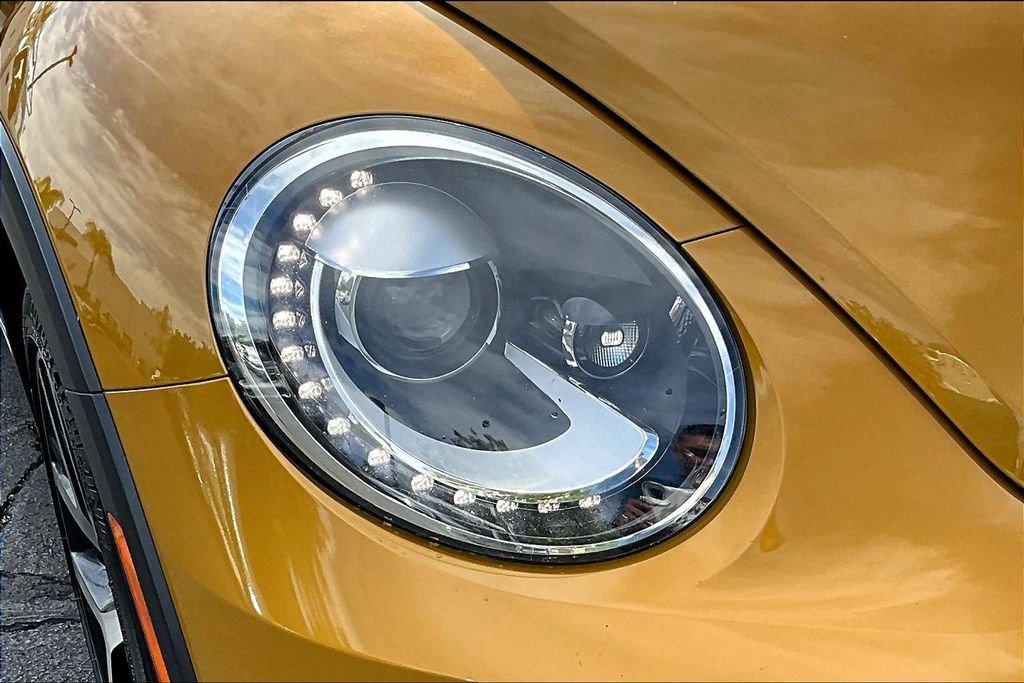Used 2016 Volkswagen Beetle 1.8T Dune w/ Dune Technology Package FWD image 27