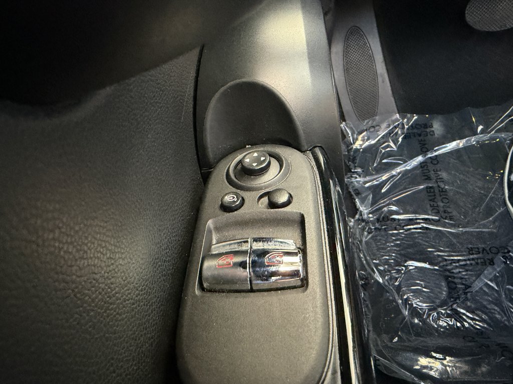 Used 2019 MINI Cooper S w/ Premium Package FWD image 23