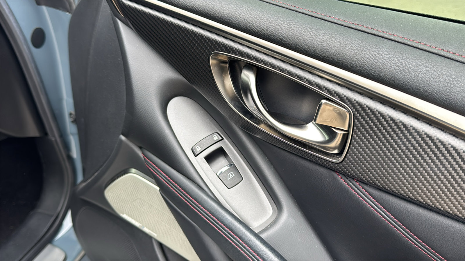 Used 2021 INFINITI Q60 Red Sport 400 w/ Cargo Package image 27