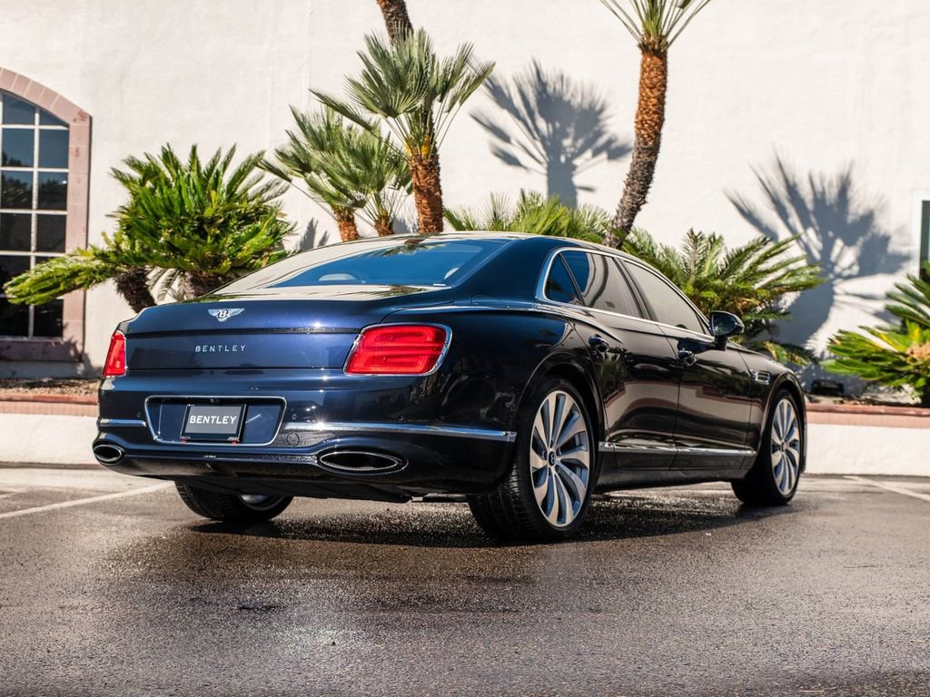 New 2026 Bentley Flying Spur Plug-In Hybrid AWD/4WD image 7