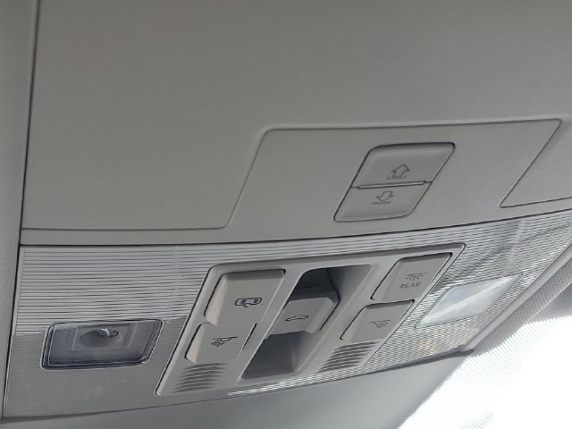 New 2027 Volkswagen Taos SE AWD/4WD image 29