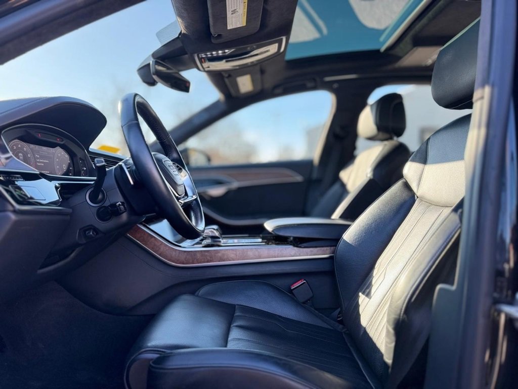 Used 2019 Audi A8 L 4.0T image 19