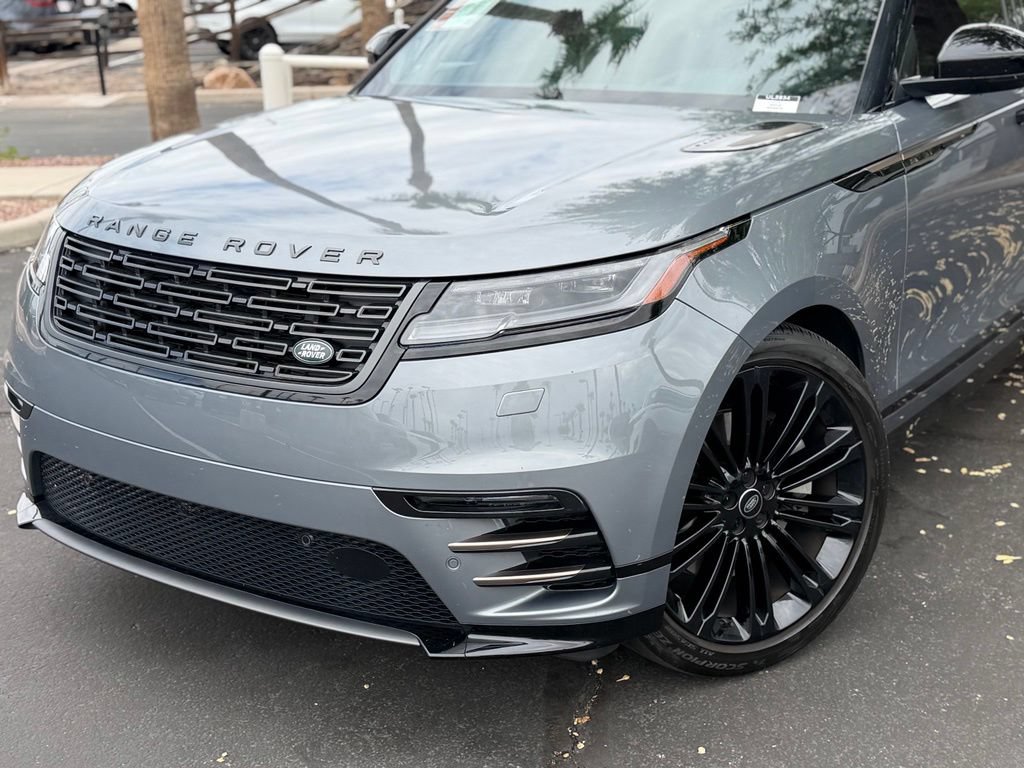 Used 2024 Land Rover Range Rover Velar Dynamic HSE AWD/4WD image 2