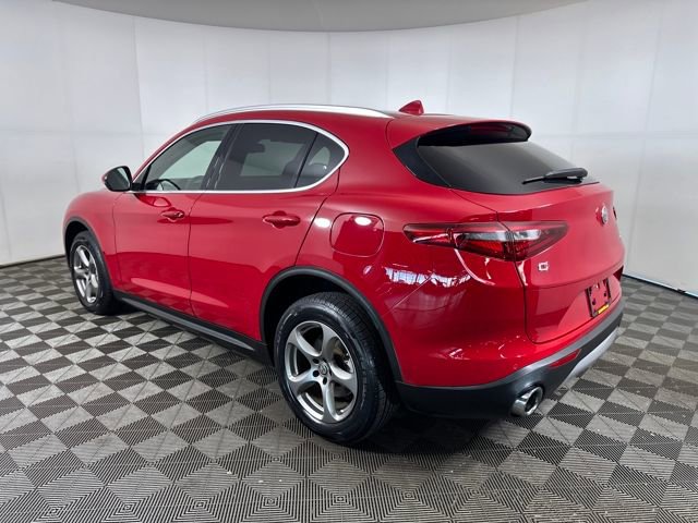 Used 2021 Alfa Romeo Stelvio Sprint image 5