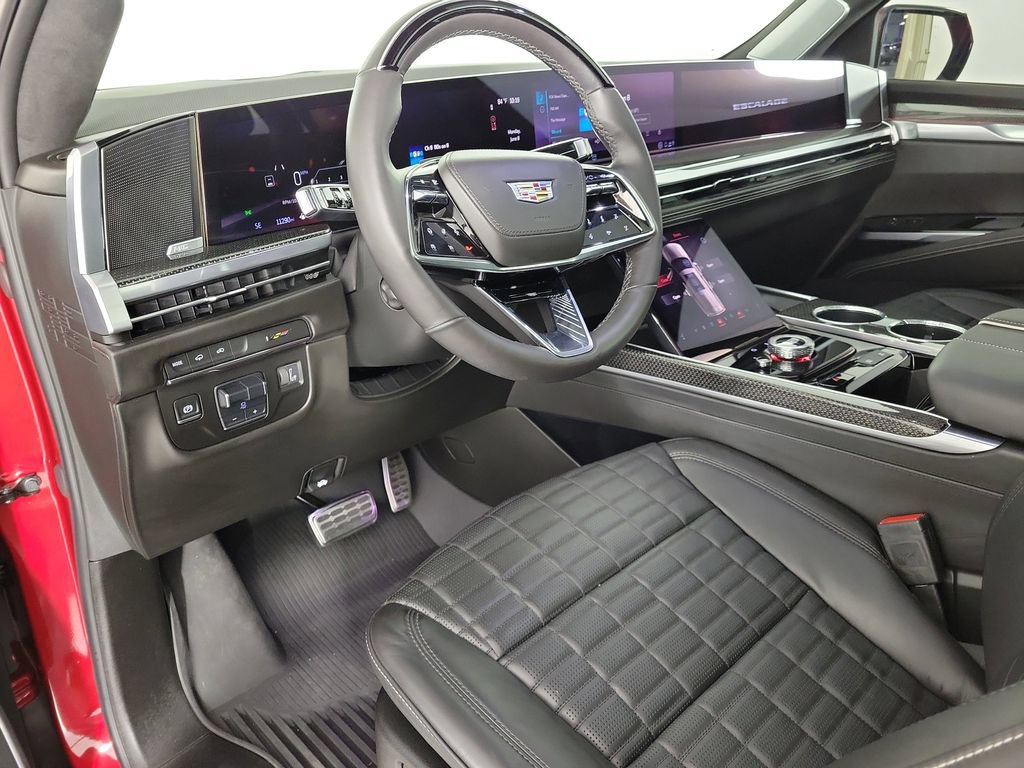 Certified 2025 Cadillac Escalade V w/ LPO, Floor Liner Package AWD/4WD image 21