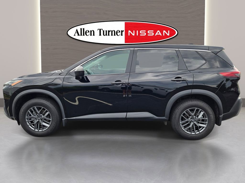 Used 2023 Nissan Rogue S FWD image 10
