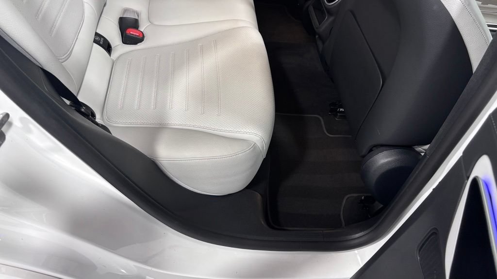 Certified 2024 Mercedes-Benz GLC 300 4MATIC image 24