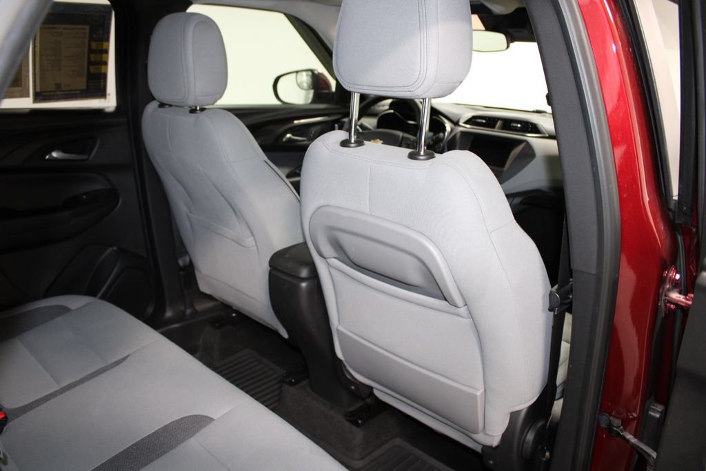 Used 2022 Chevrolet TrailBlazer LT FWD image 27