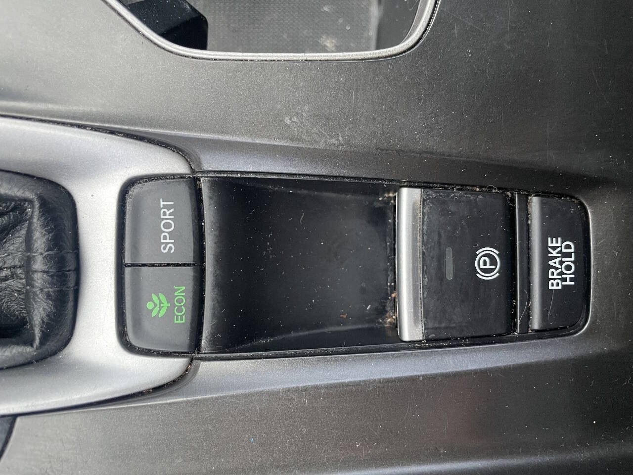 Used 2018 Honda Accord Sport image 28