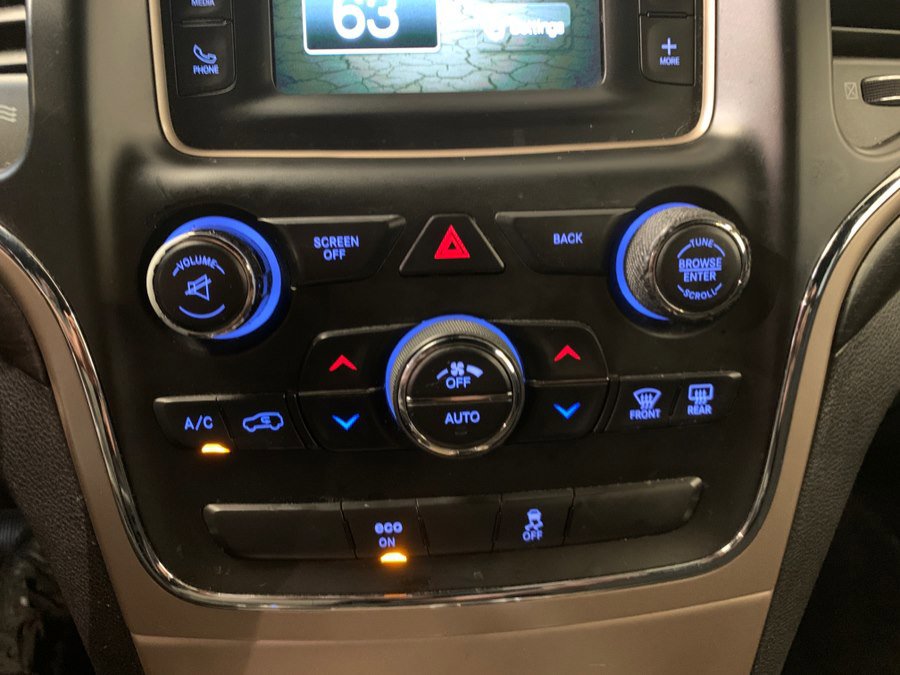Used 2015 Jeep Grand Cherokee Laredo w/ Quick Order Package 23E AWD/4WD image 30