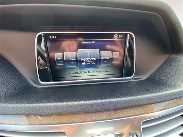Used 2016 Mercedes-Benz E 350 4MATIC Sedan image 22