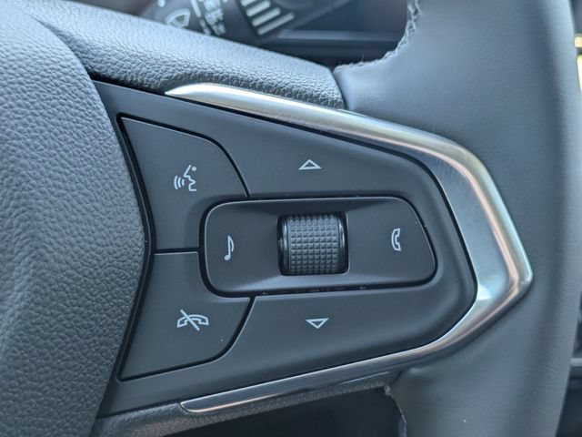 New 2026 Chevrolet Trax ACTIV w/ Sunroof Package FWD image 15