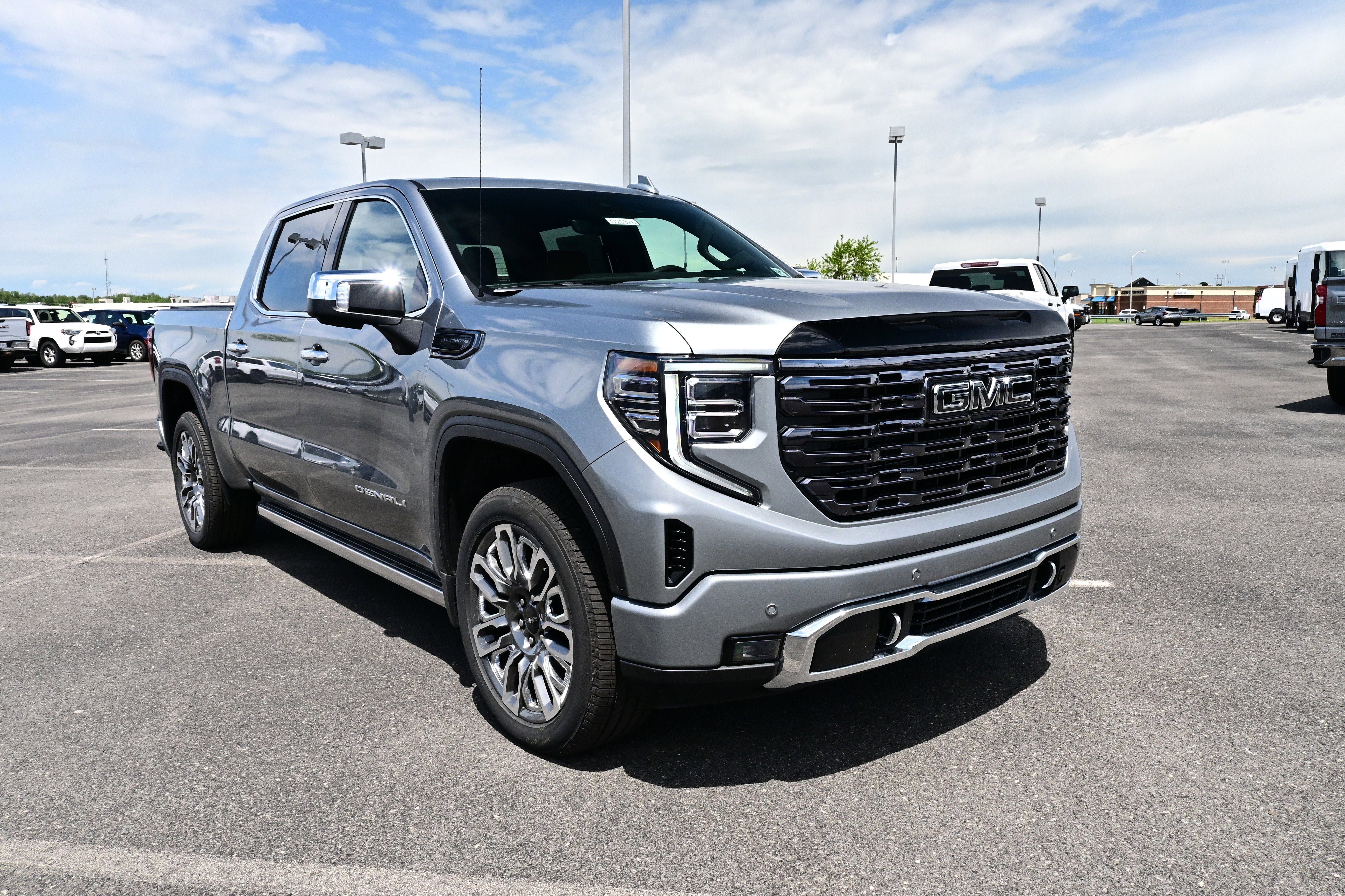 New 2026 GMC Sierra 1500 Denali Ultimate AWD/4WD image 2