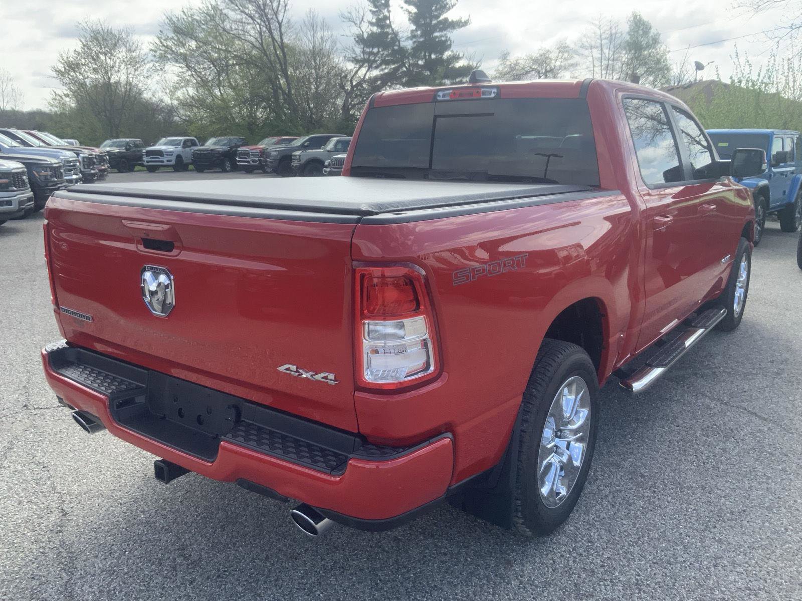 Used 2021 RAM 1500 Big Horn image 9