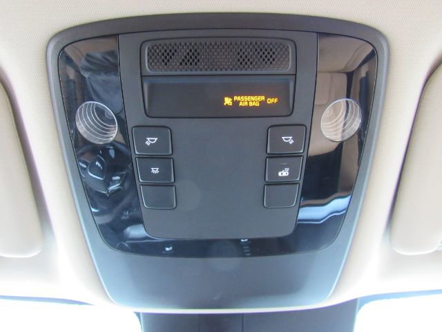 Used 2023 Kia Carnival LX image 65