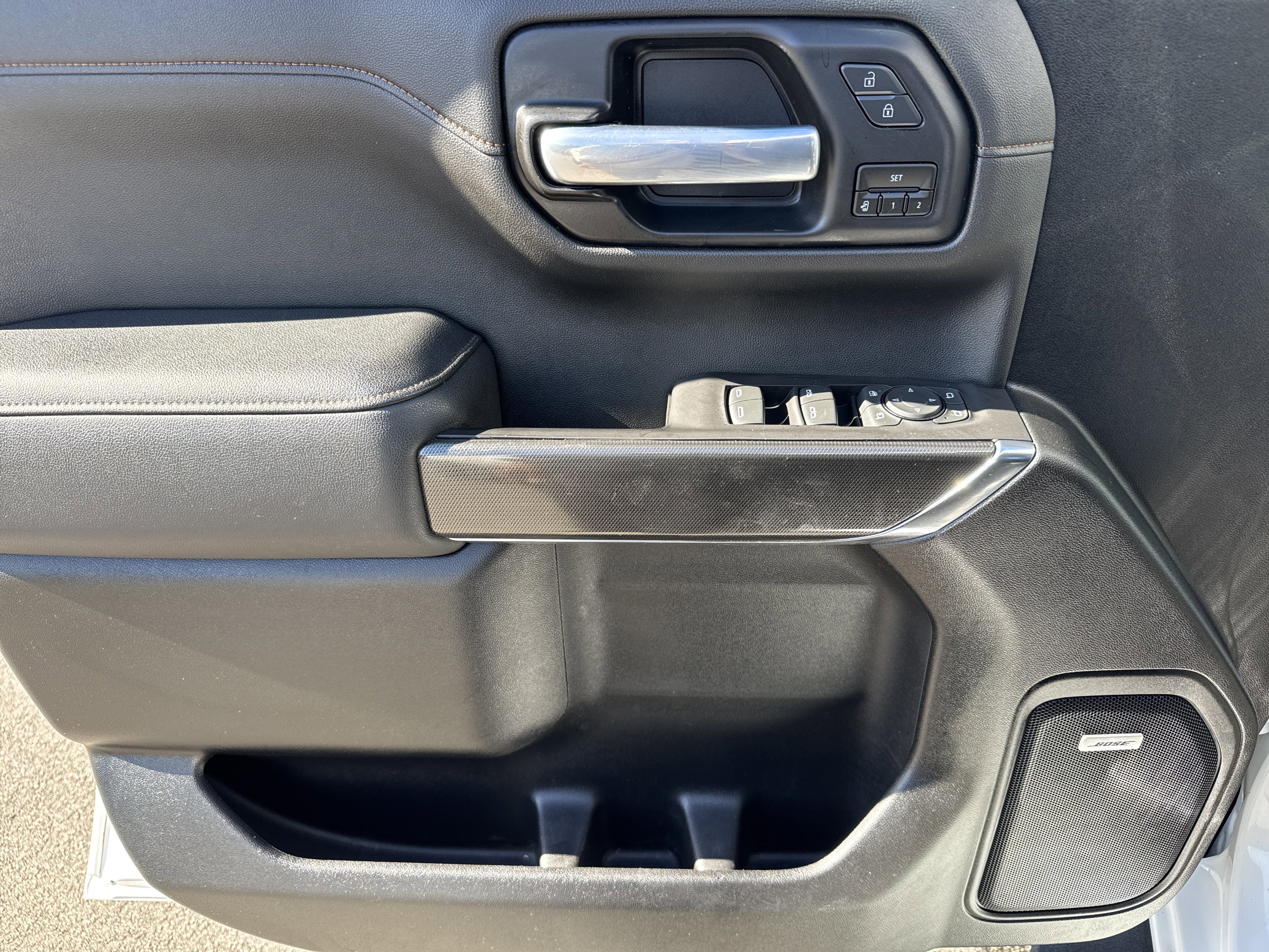 Used 2021 GMC Sierra 1500 AT4 w/ AT4 Premium Package image 14