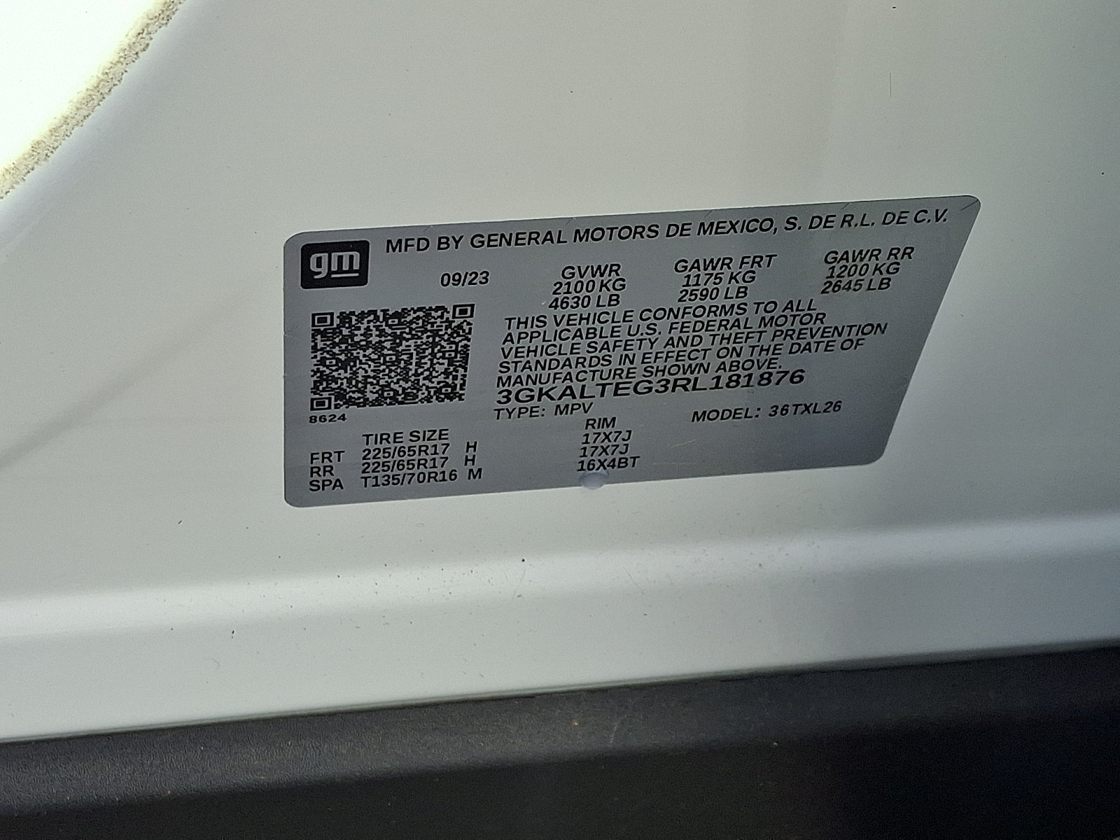 Used 2024 GMC Terrain SLE w/ Driver Convenience Package AWD/4WD image 26