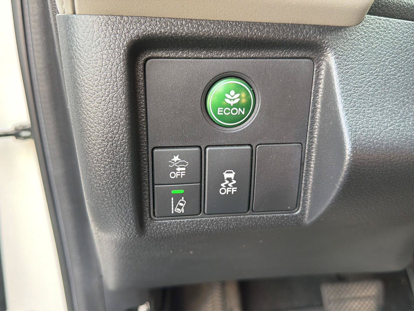 Used 2019 Honda HR-V EX image 17