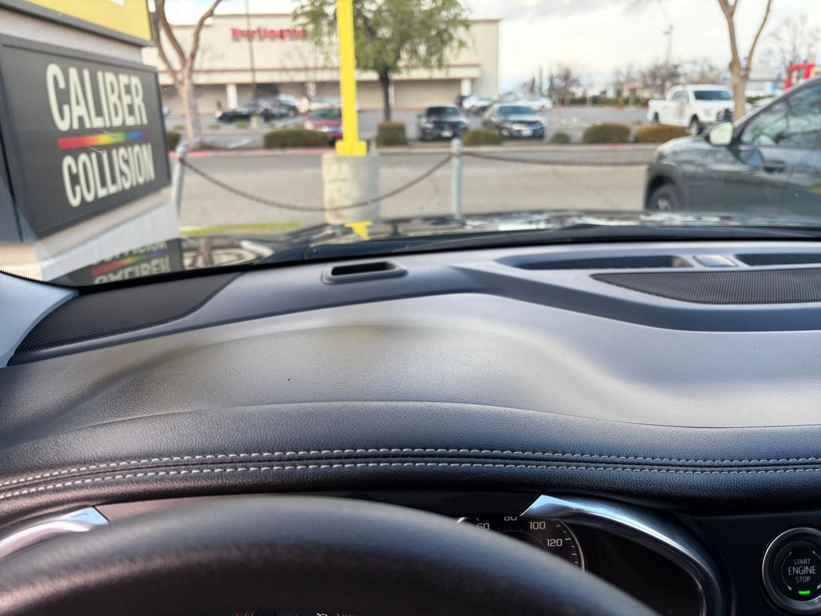 Used 2025 Chevrolet Blazer LT image 35