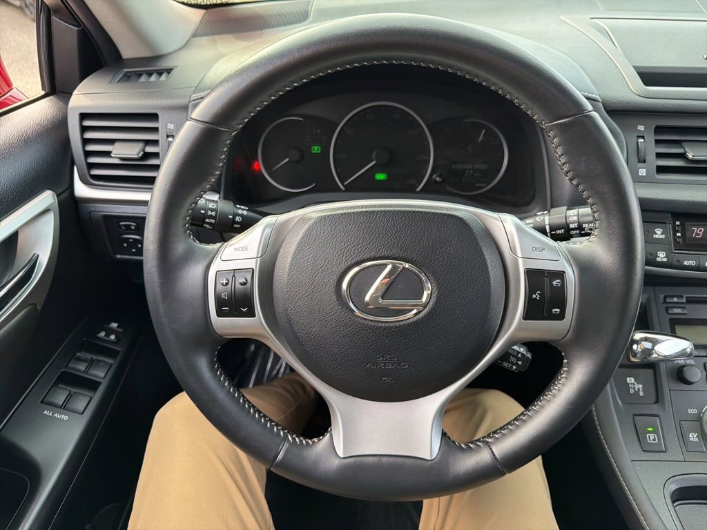 Used 2012 Lexus CT 200h image 18