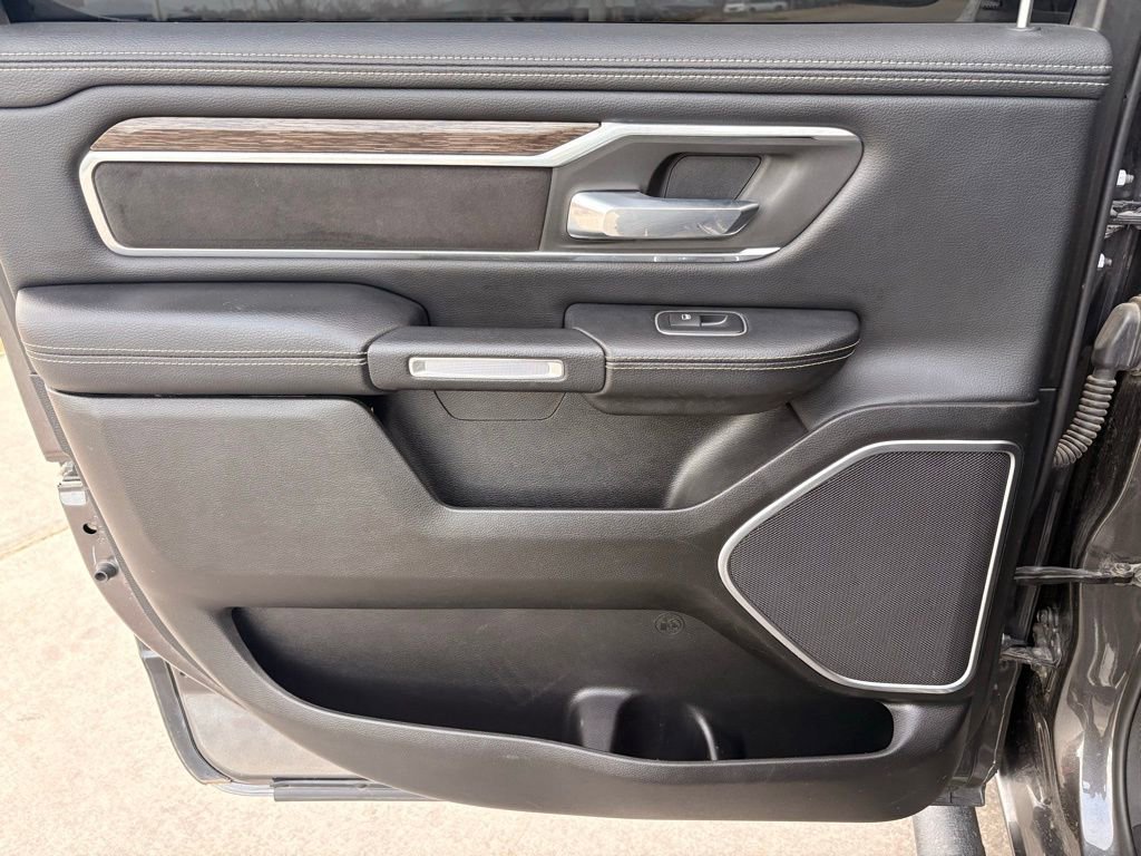 Used 2020 RAM 1500 Laramie image 30