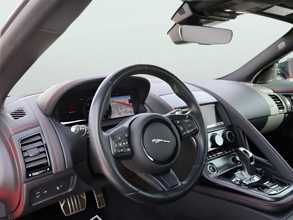 Used 2023 Jaguar F-TYPE R-Dynamic AWD/4WD image 17