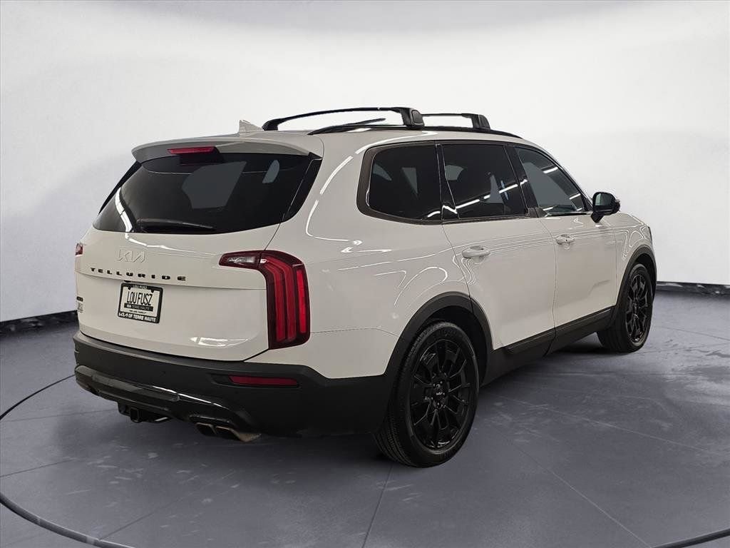 Used 2022 Kia Telluride SX w/ SX Prestige Package image 6