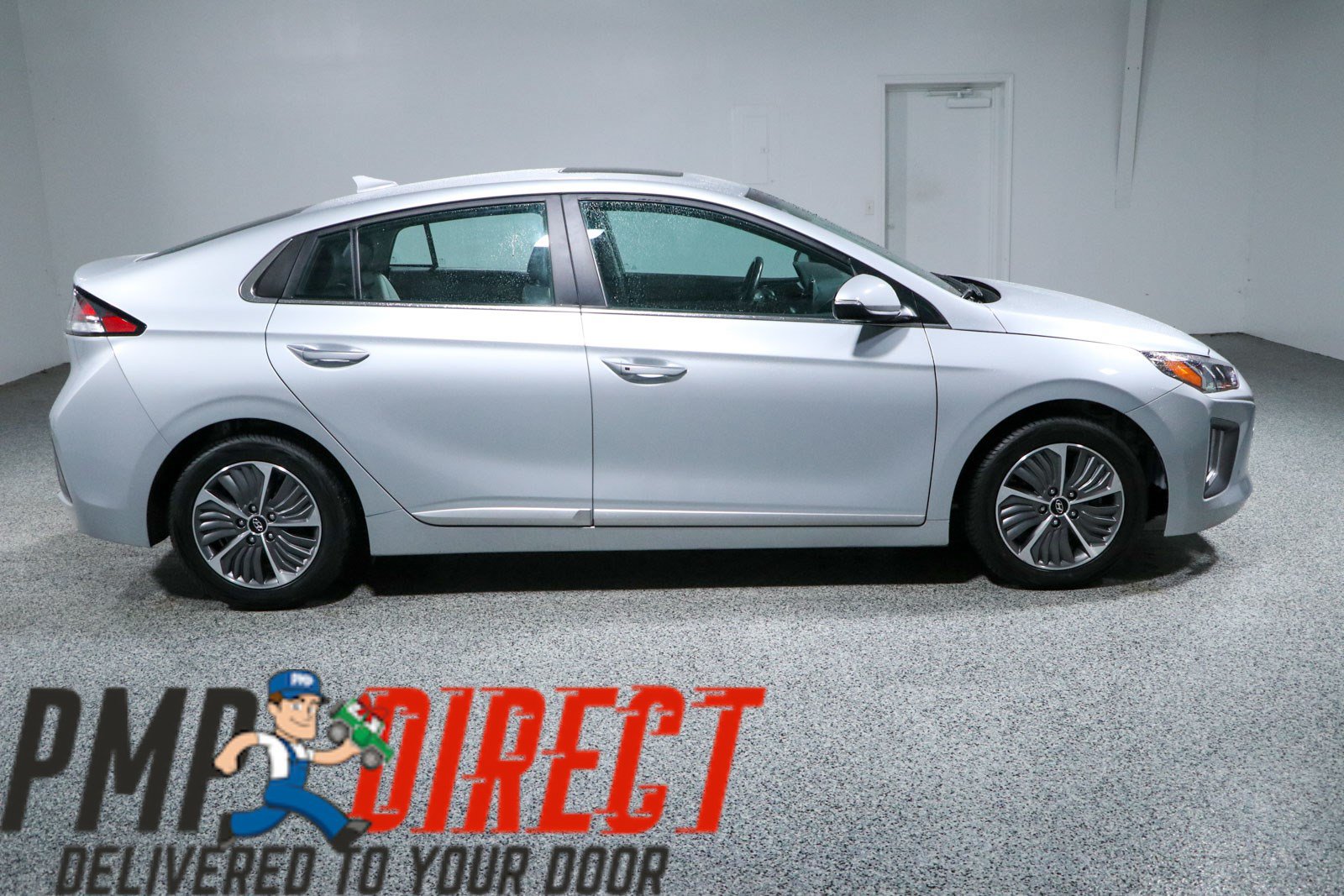 Used 2022 Hyundai Ioniq Limited FWD image 6