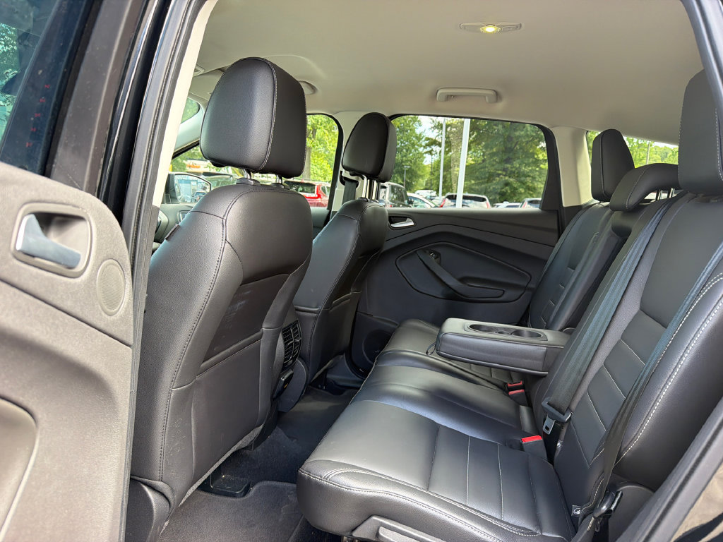 Used 2016 Ford Escape Titanium AWD/4WD image 18