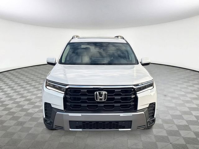 New 2026 Honda Pilot Touring image 9