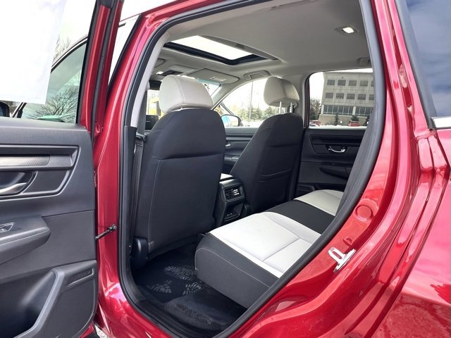 Certified 2024 Honda CR-V EX image 30