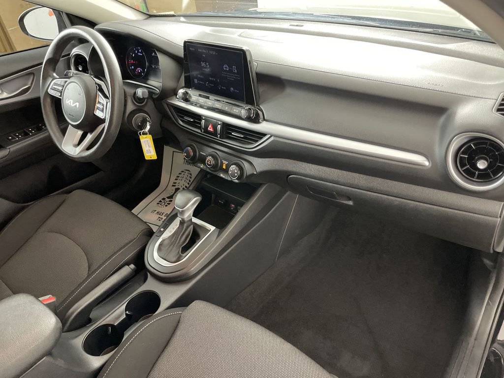Used 2022 Kia Forte Sedan image 26