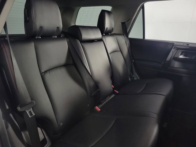 Used 2024 Toyota 4Runner TRD Off-Road Premium image 16