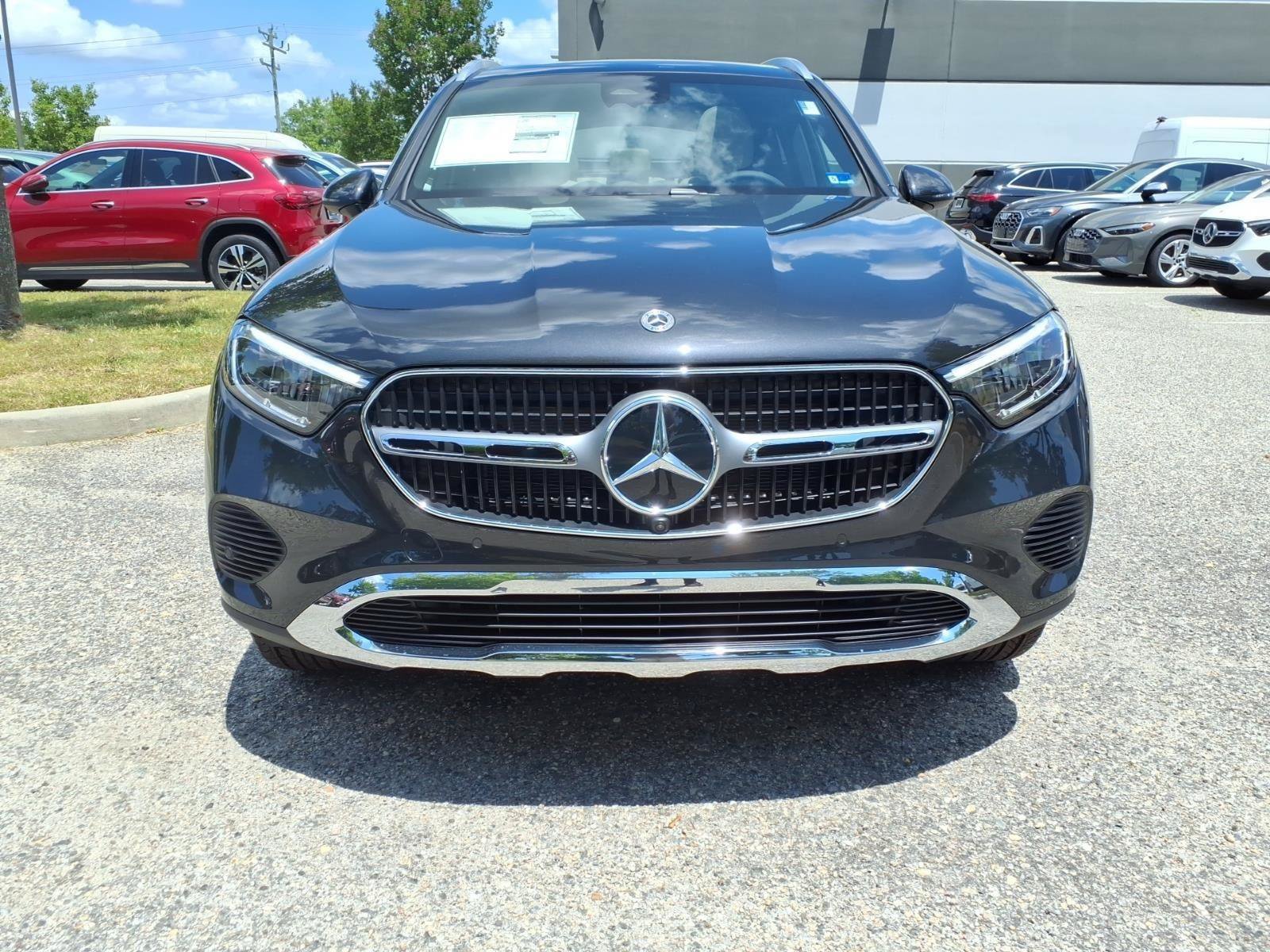 New 2026 Mercedes-Benz GLC 300 4MATIC image 2