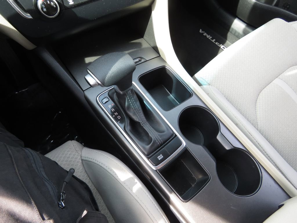 Used 2016 Kia Optima LX w/ LX Convenience Package image 23