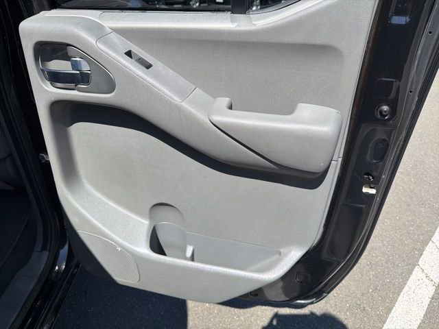 Used 2019 Nissan Frontier SV image 22