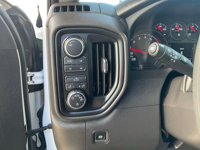 Used 2025 Chevrolet Silverado 1500 Custom Trail Boss AWD/4WD image 7