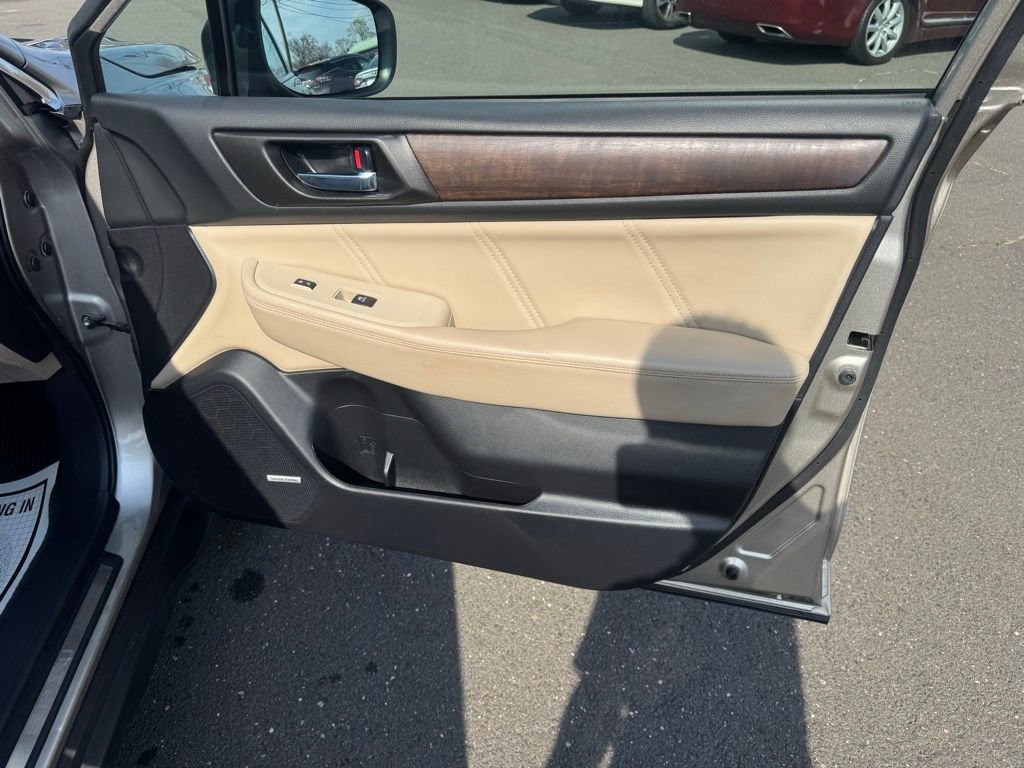 Used 2018 Subaru Outback 3.6R Limited image 14