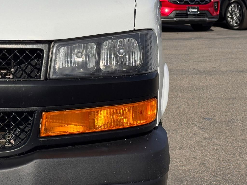 Used 2021 Chevrolet Express 2500 Extended w/ Driver Convenience Package image 8