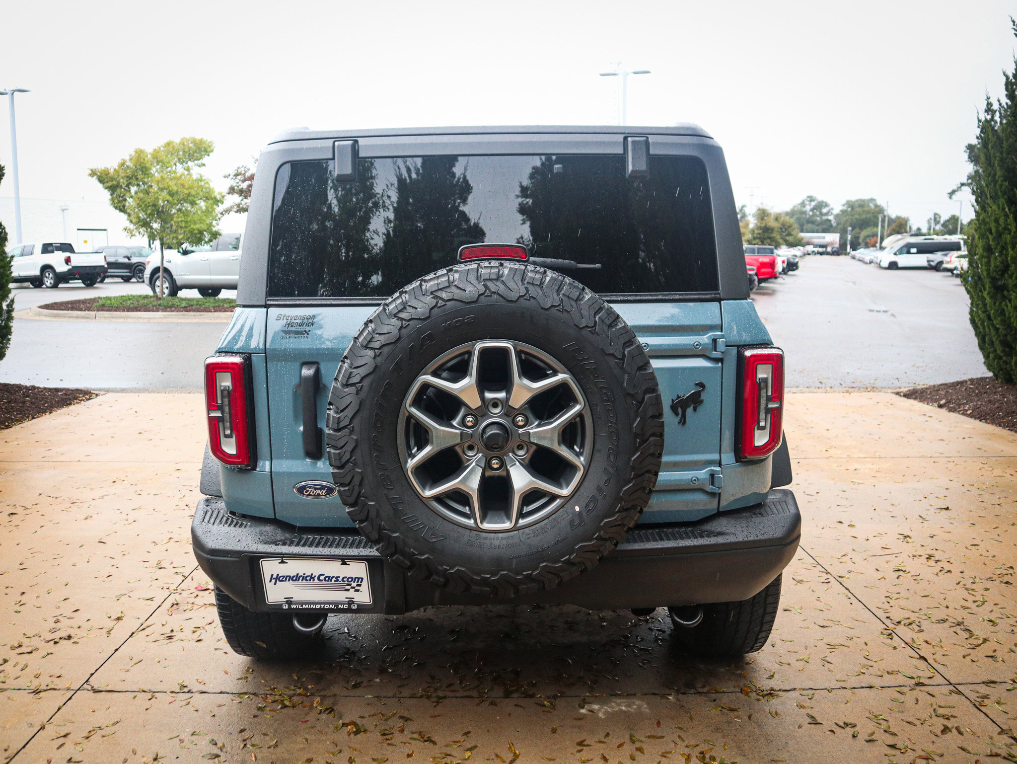 Used 2021 Ford Bronco Badlands image 9