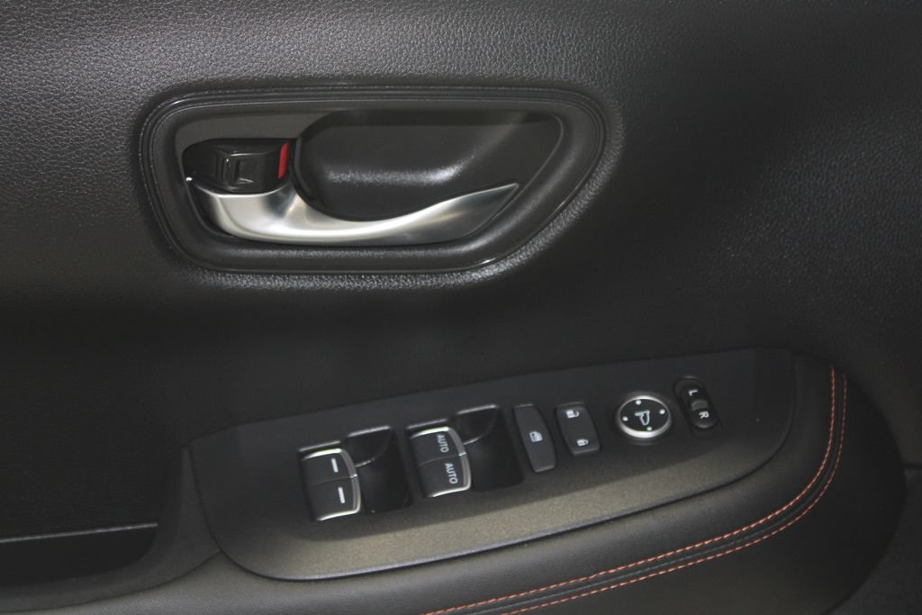 Used 2024 Honda HR-V Sport image 6
